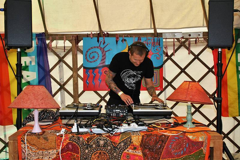 Mondomix 2 by Kathy Lockwood DJ Dabba Ranx